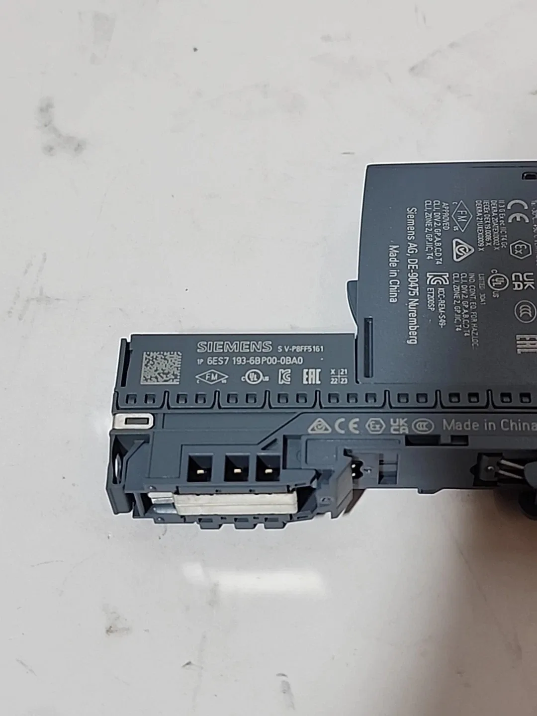Siemens 6ES7132-6BH01-0BA0 Модуль ET-200 6
