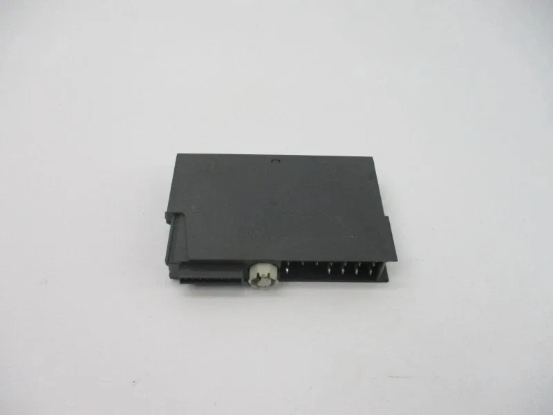Siemens 6ES7132-4BD32-0AA0 Модуль ET-200 5