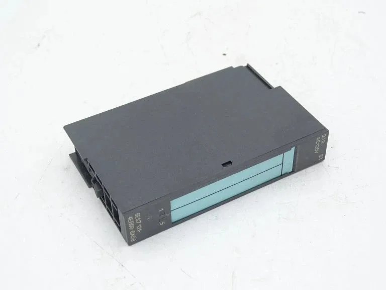 Siemens 6ES7131-4EB00-0AB0 Модуль ET-200 2
