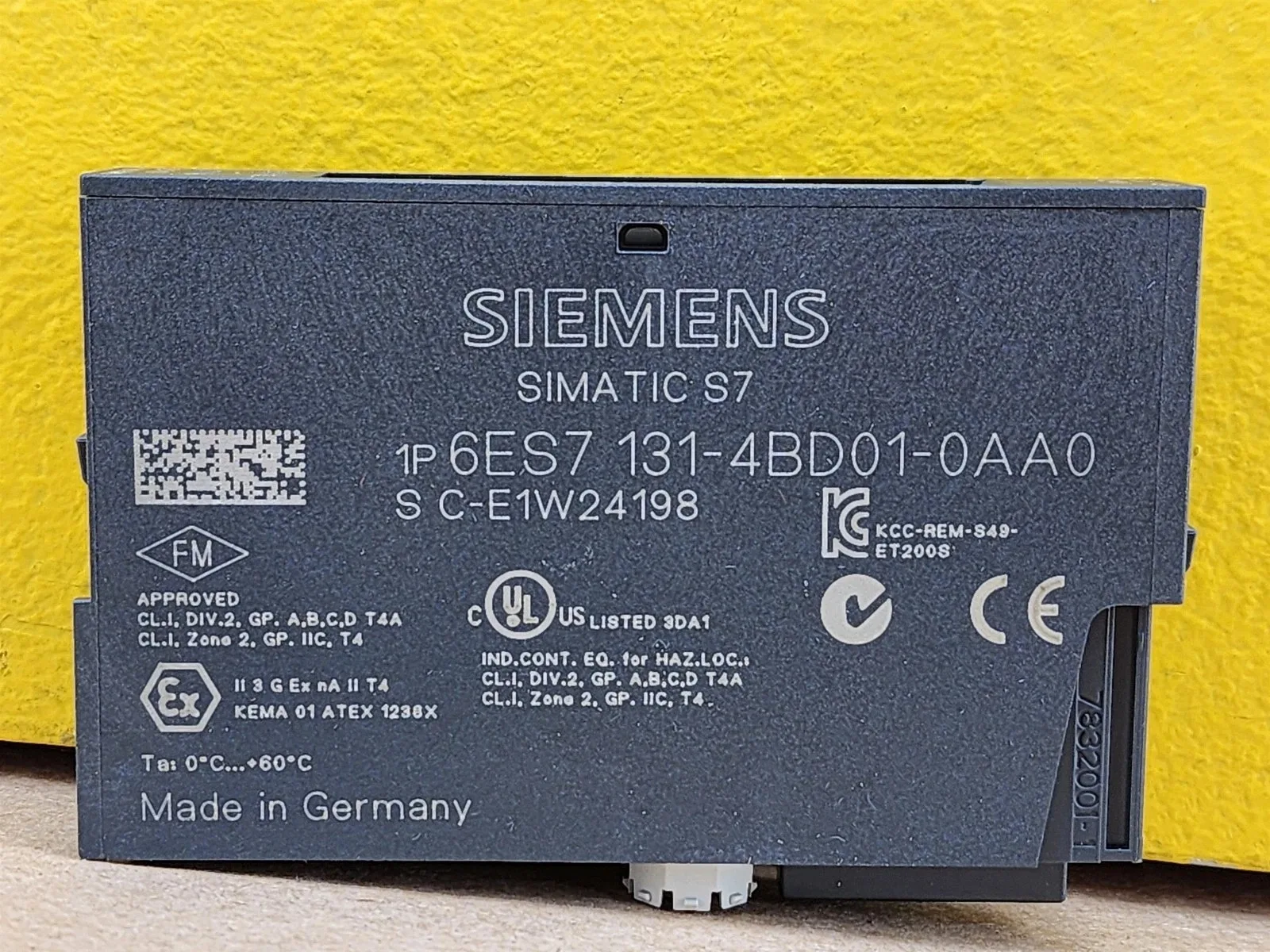 Siemens 6ES7131-4BD01-0AA0 Модуль ET-200 5