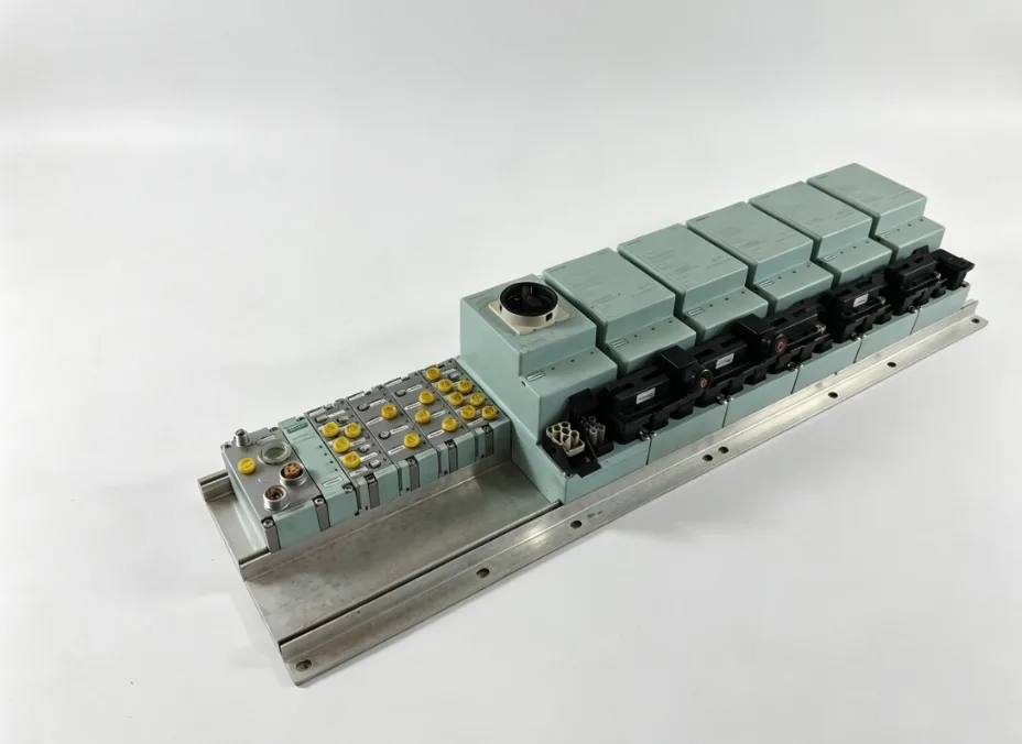 Siemens 6ES7194-4GB60-0AA0 Модуль ET-200