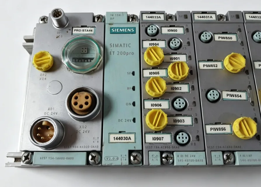 Siemens 6ES7194-4GB60-0AA0 Модуль ET-200 4