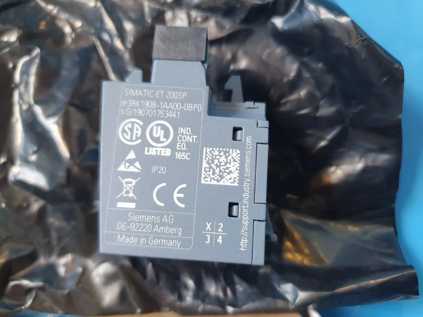 Siemens 3RK1908-1AA00-0BP0 Модуль ET-200 4