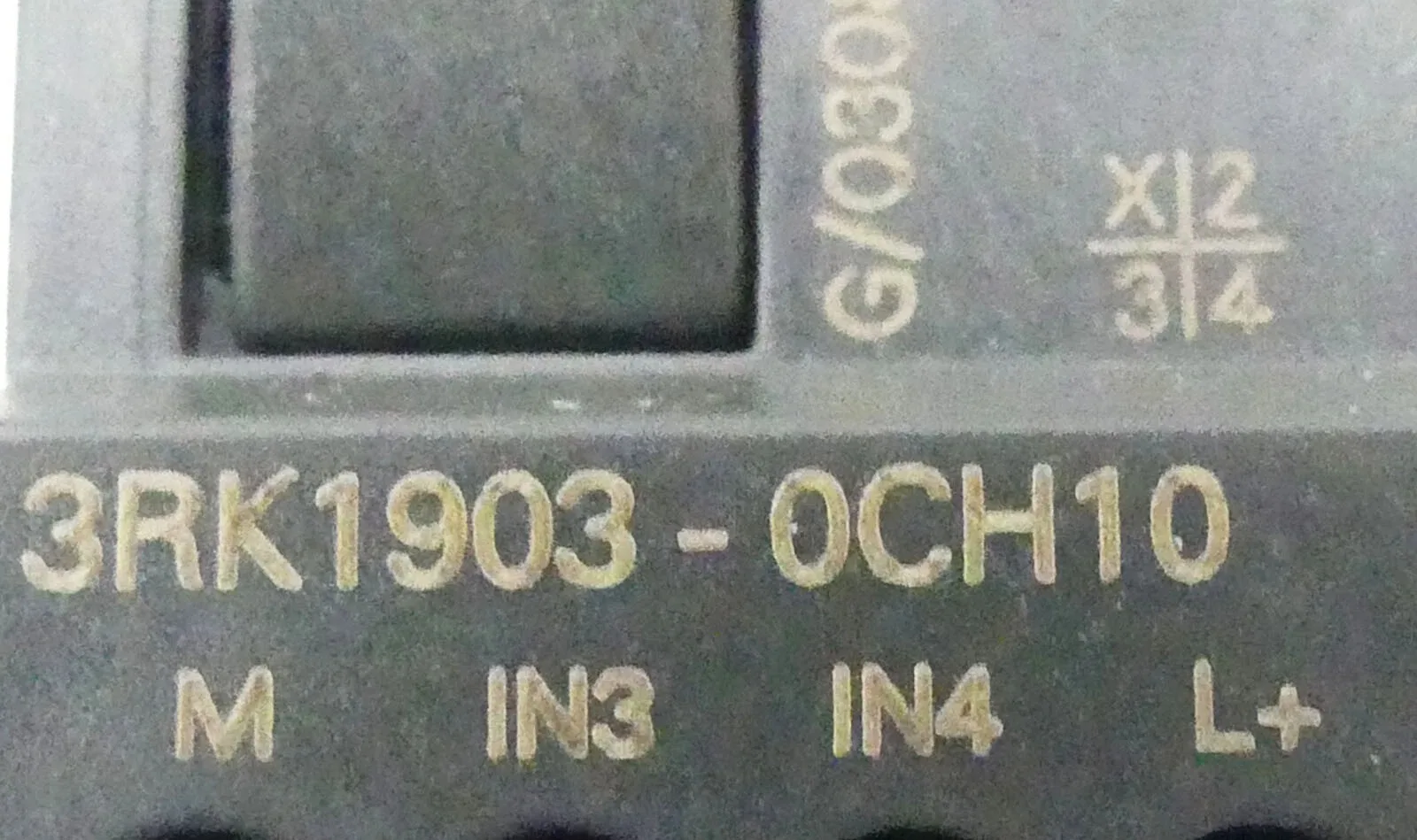 Siemens 3RK1903-0CH10 Модуль ET-200 5