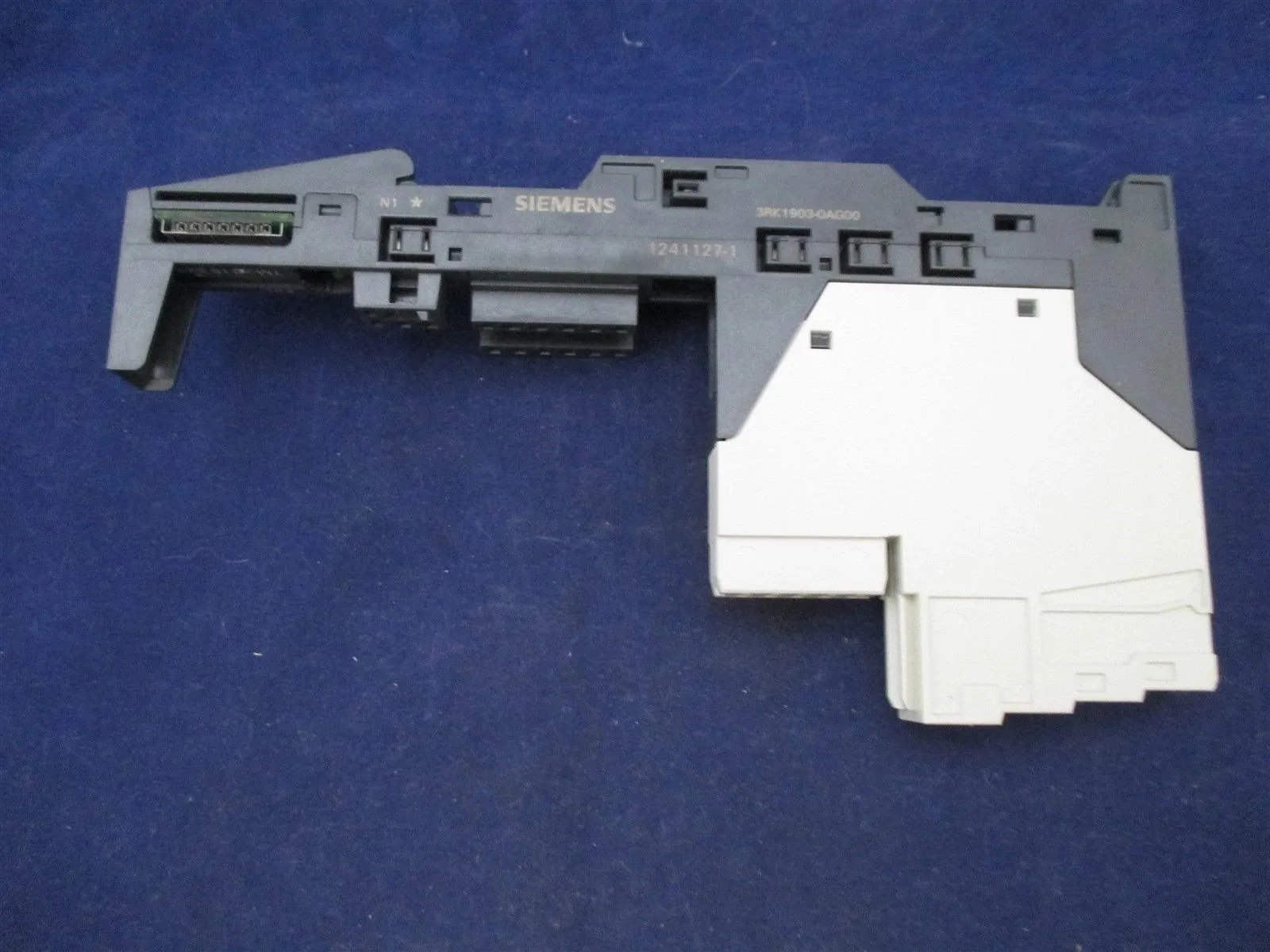 Siemens 3RK1903-0AG00 Модуль ET-200 3