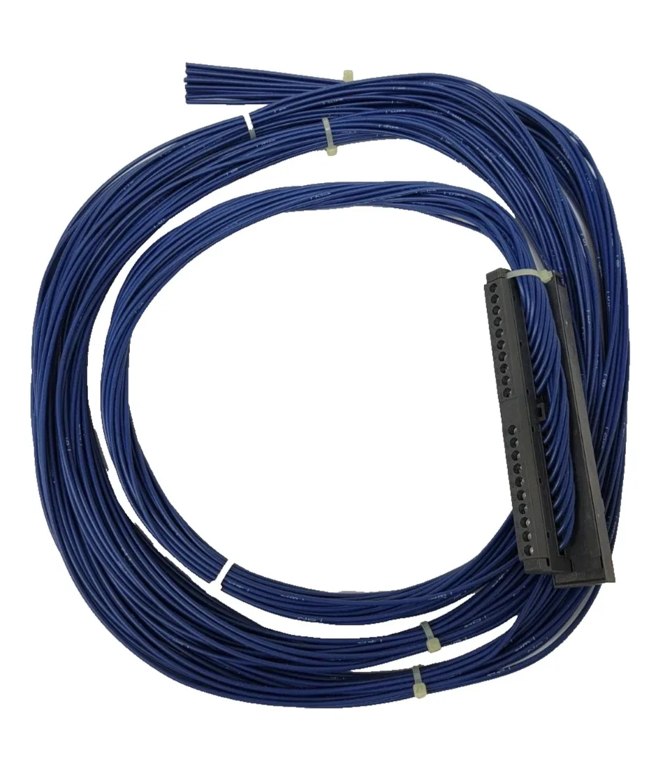 Siemens 6ES7922-3BC50-5AB0 Модуль S7-300
