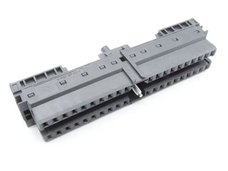 Siemens 6ES7921-3AA20-0AA0 Модуль S7-300 4