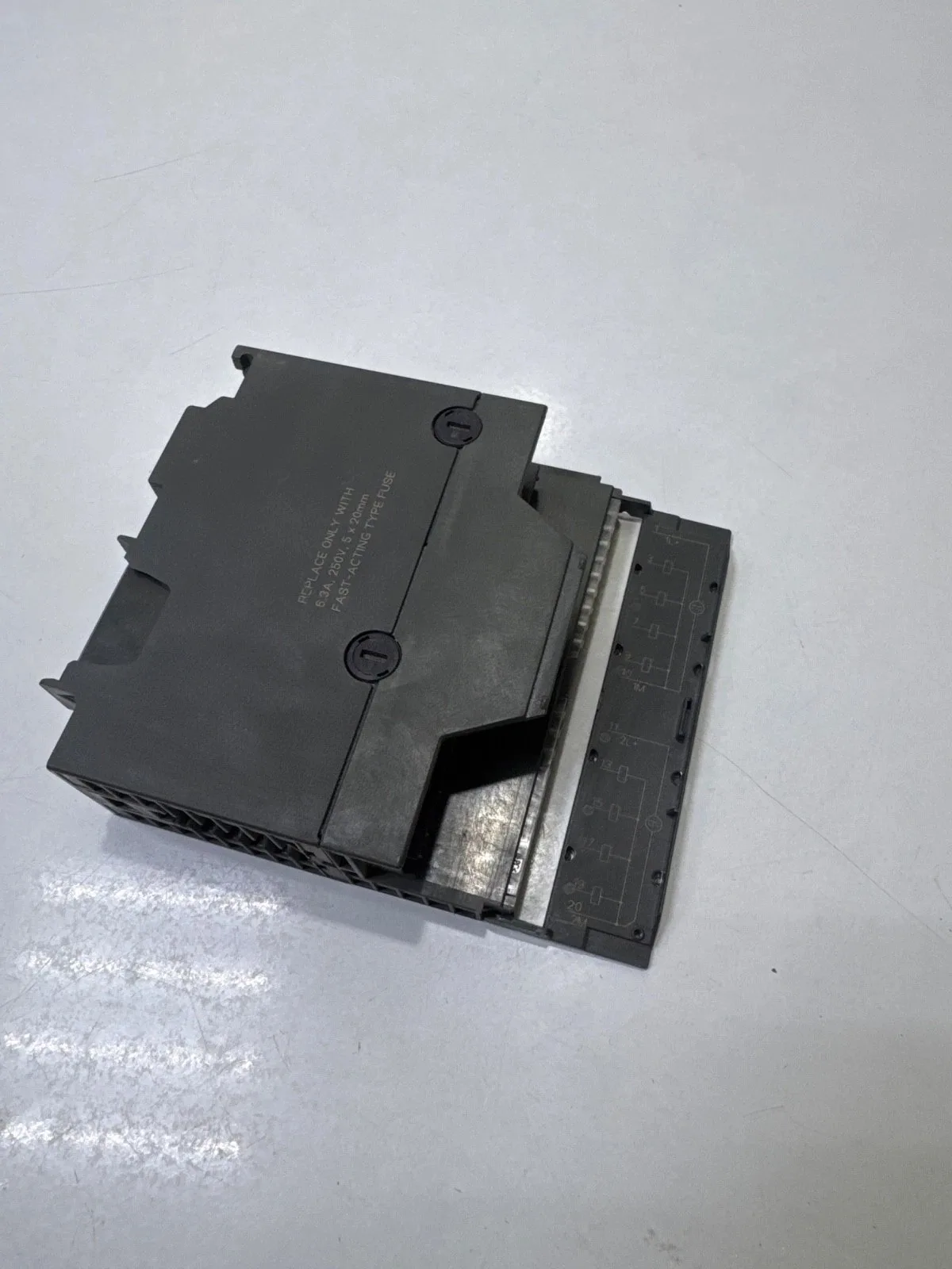 Siemens 6AG1322-1CF00-7AA0 Модуль S7-300 7