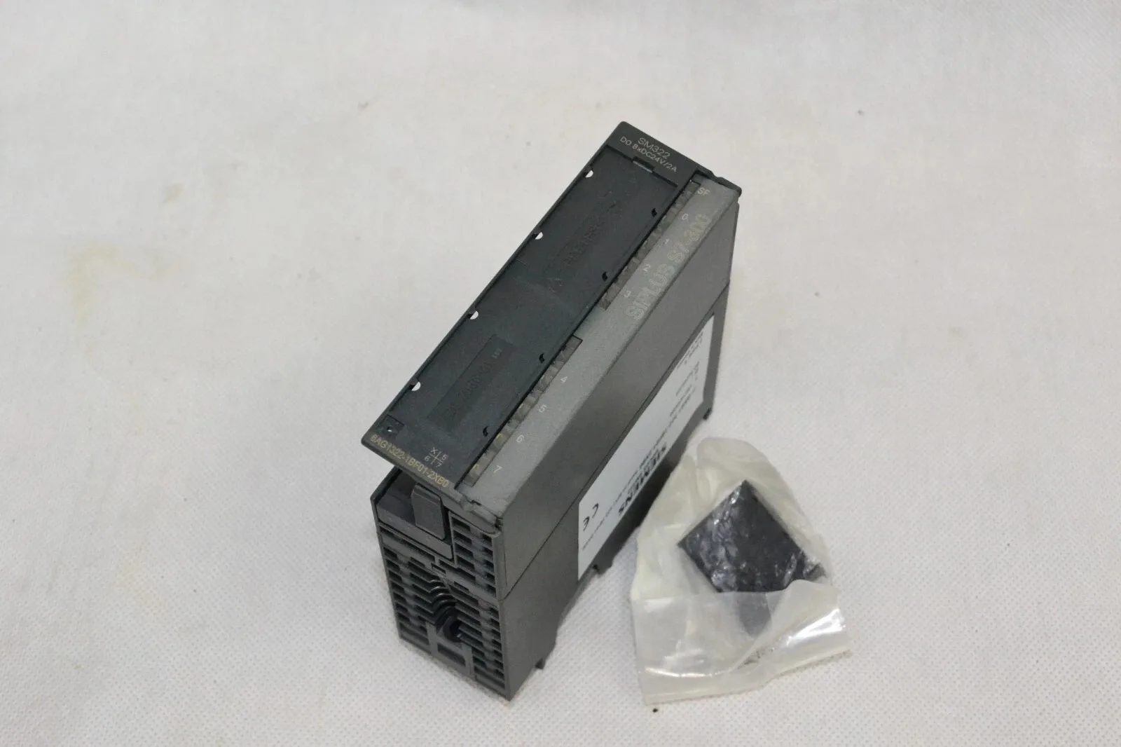 Siemens 6AG1322-1BF01-2XB0 Модуль S7-300 6