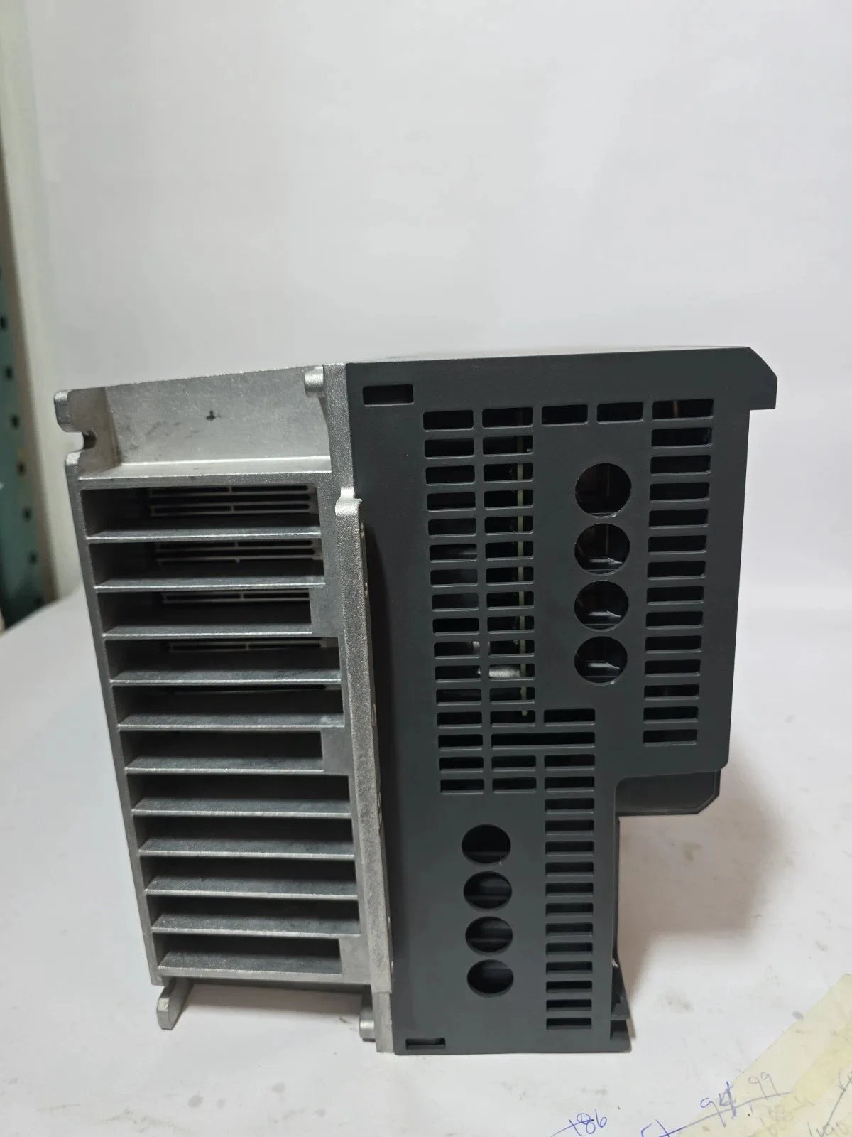 Siemens 6SL3210-1KE31-1UF1 Преобразователь частоты 8