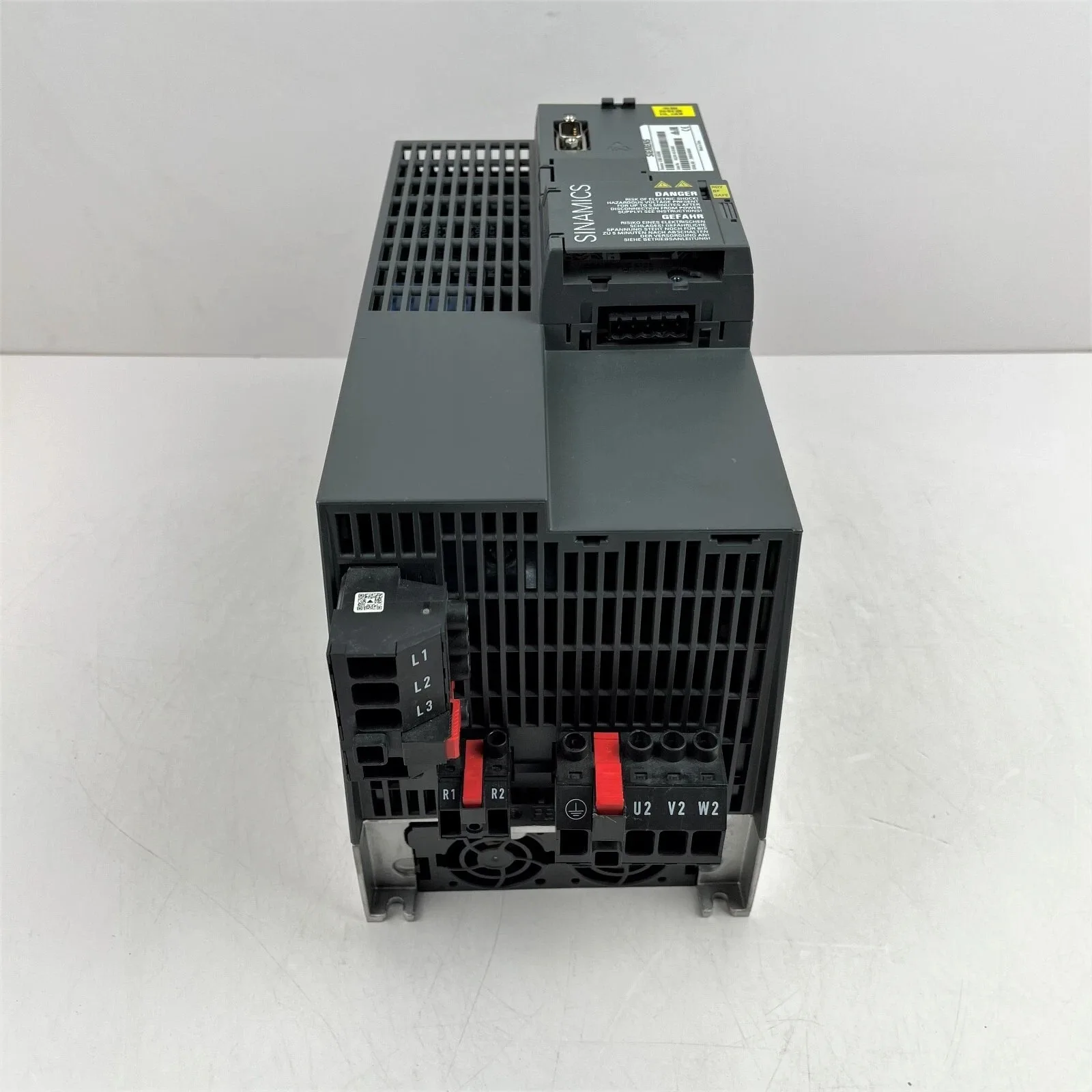 Siemens 6SL3210-1KE23-8AB1 Преобразователь частоты 4