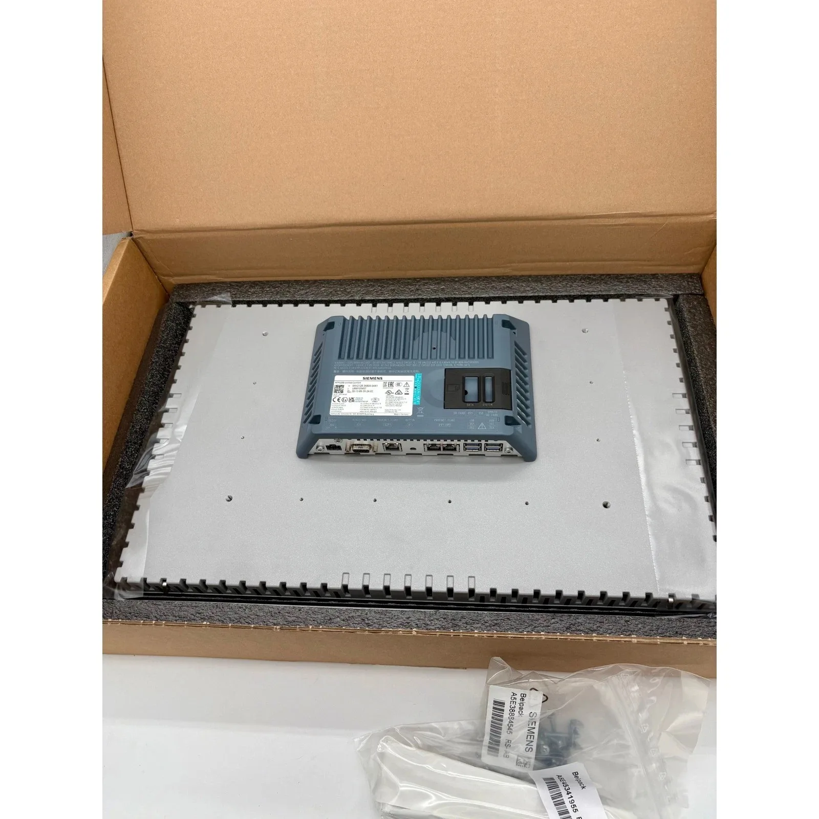 Siemens 6AV2128-3XB06-0AX1 Панели оператора / HMI 7
