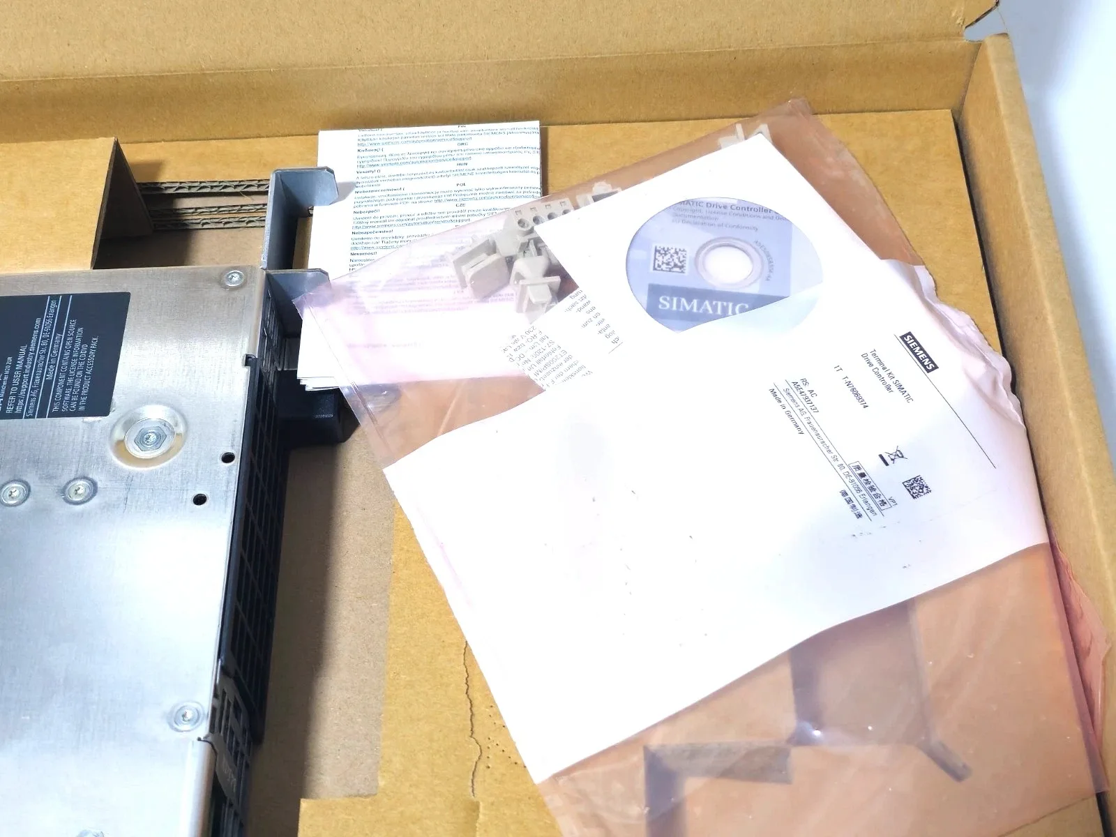 Siemens 6ES7615-7DF10-0AB0 SIMATIC S7-1500 6