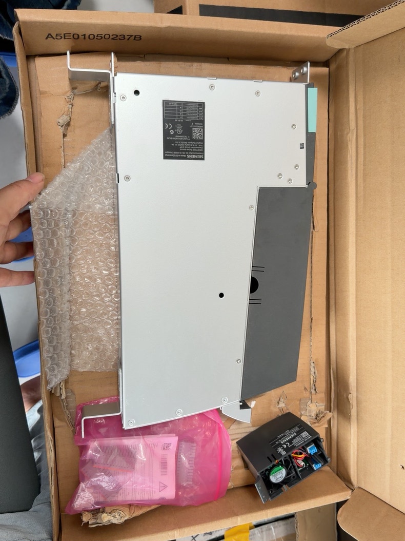 Siemens 6AU1435-2AD00-0AA0 ПЛК / Контроллеры
