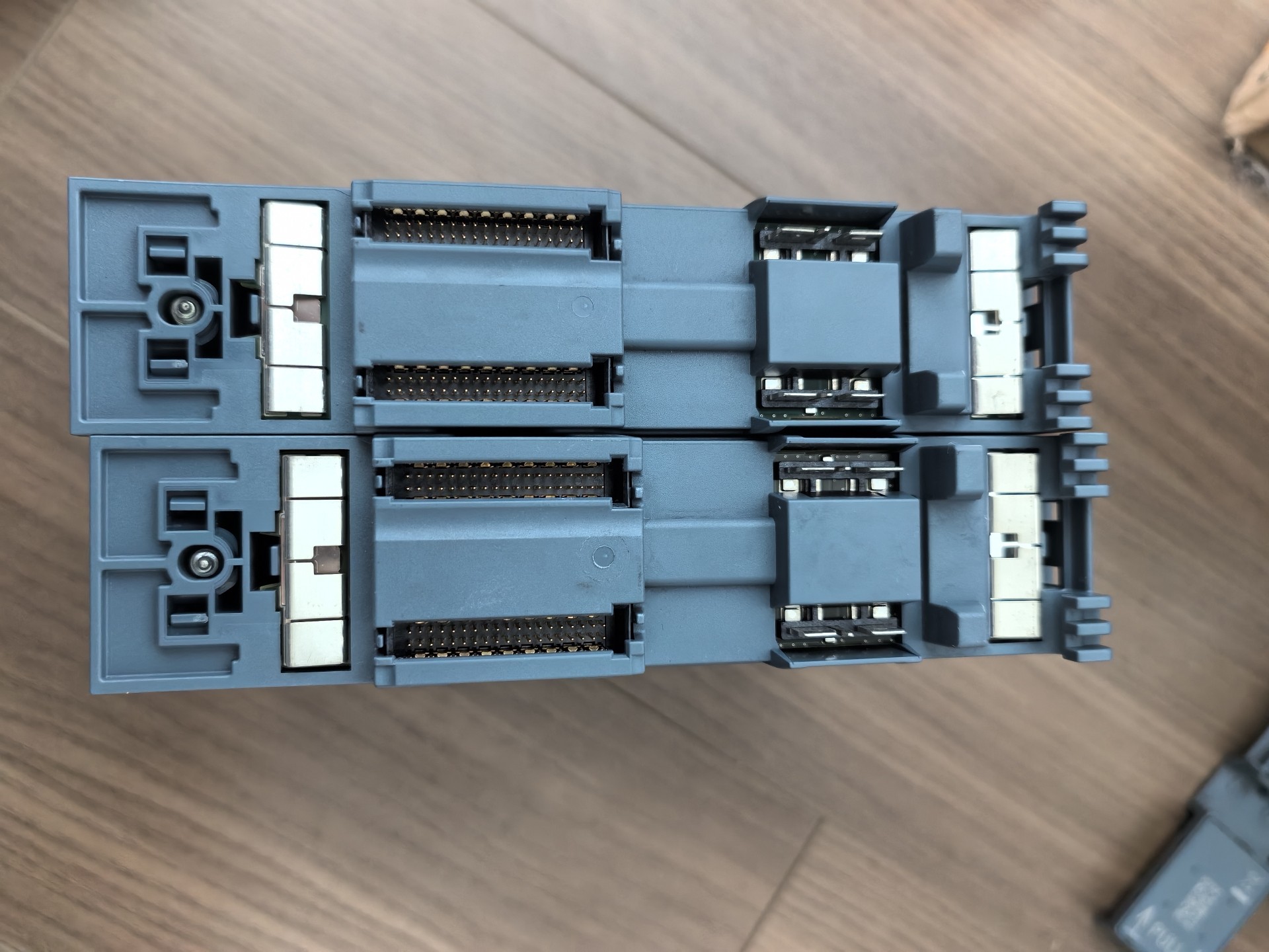 Siemens 6ES7521-1BL00-0AB0 Модуль S7-1500 3