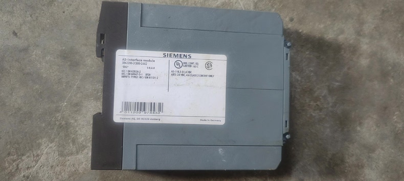 Siemens 3RK2200-2CE00-2AA2 Модуль 2