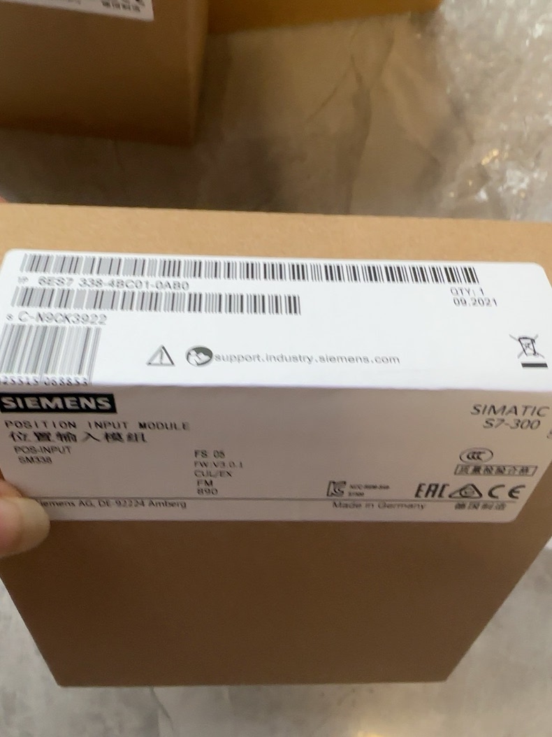 Siemens 6ES7338-4BC01-0AB0 Модуль S7-300 2