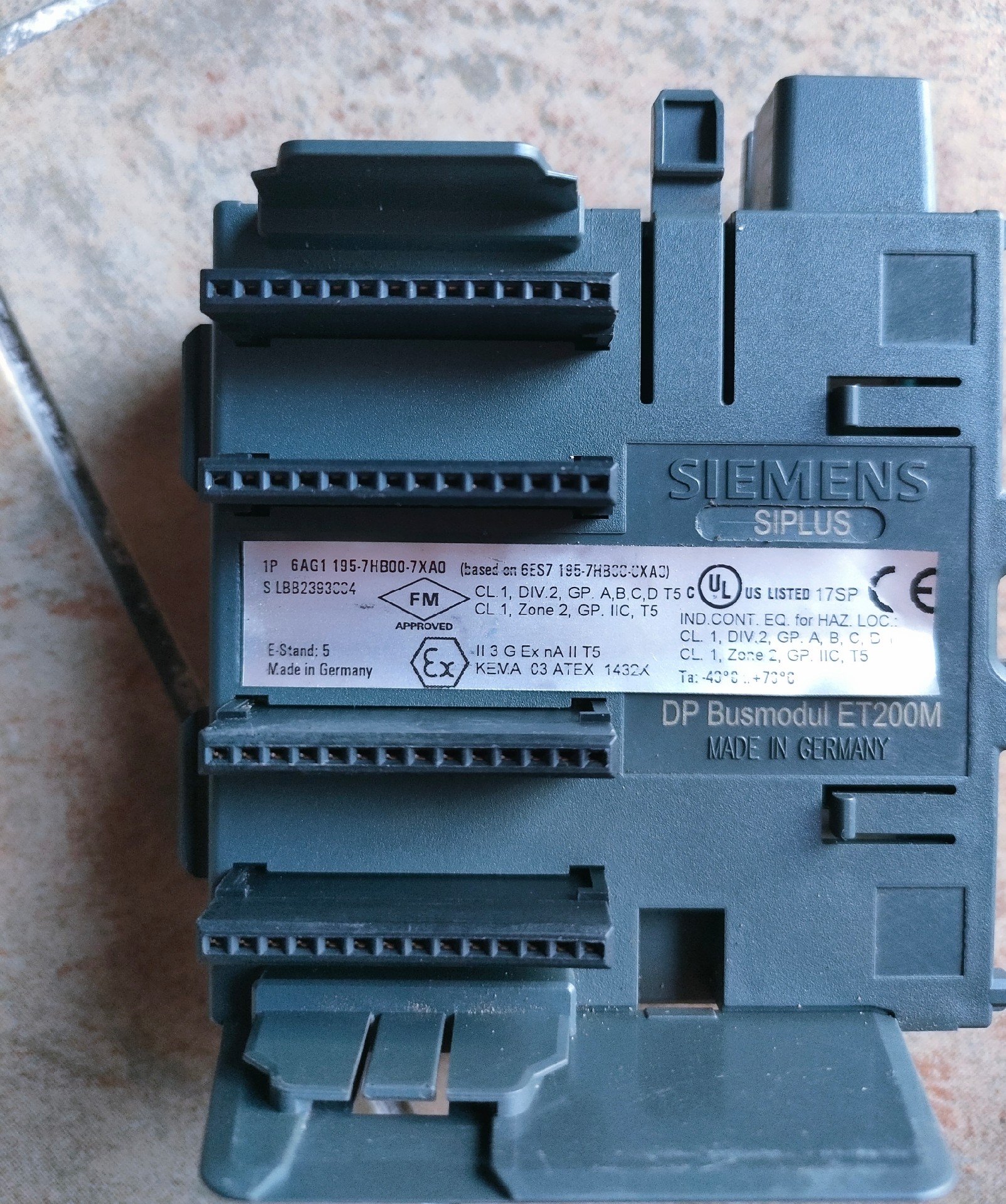 Siemens 6AG1195-7HA00-2XA0 Модуль ET-200 2