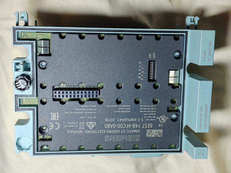 Siemens 6ES7148-4FC00-0AB0 Модуль ET-200