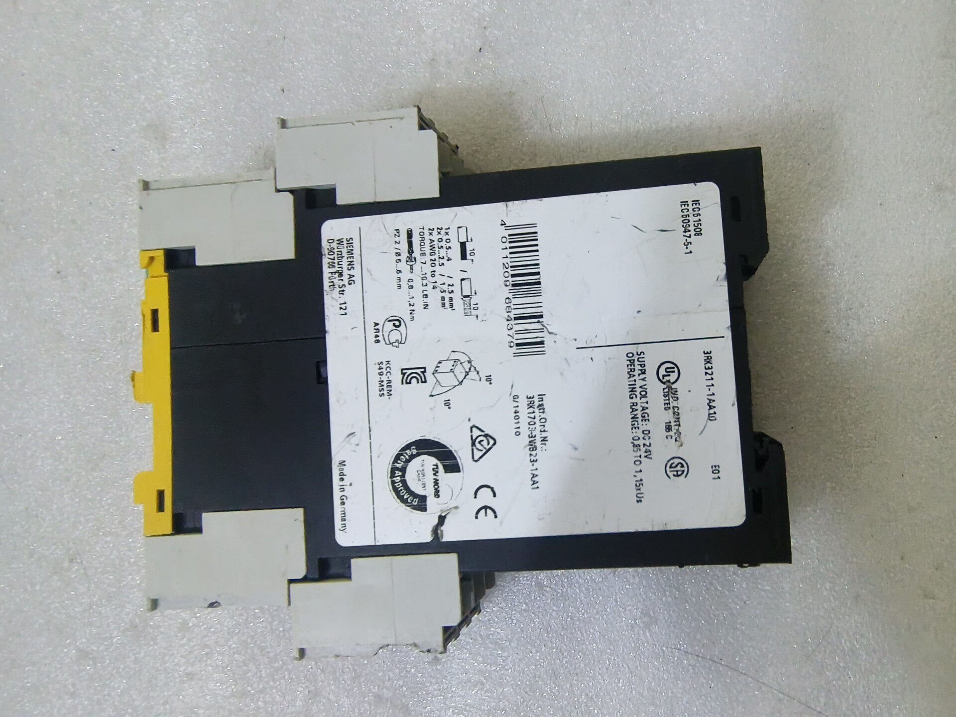 Siemens 3RK3211-1AA10 Модуль 4