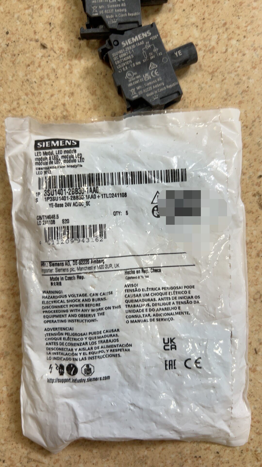 Siemens 3SU1401-2BB30-1AA0 Модуль 3