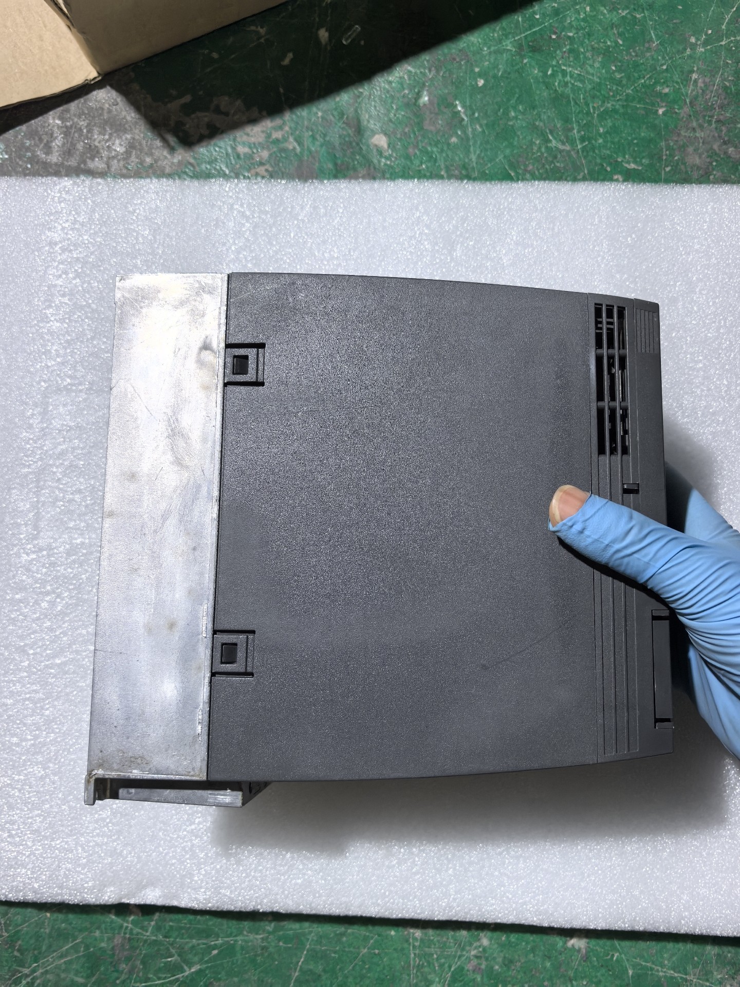 Siemens 6SL3210-1KE18-8UB1 Преобразователь частоты 2