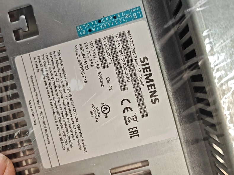 Siemens 6AV7861-3TB00-2AA0 Модуль 4