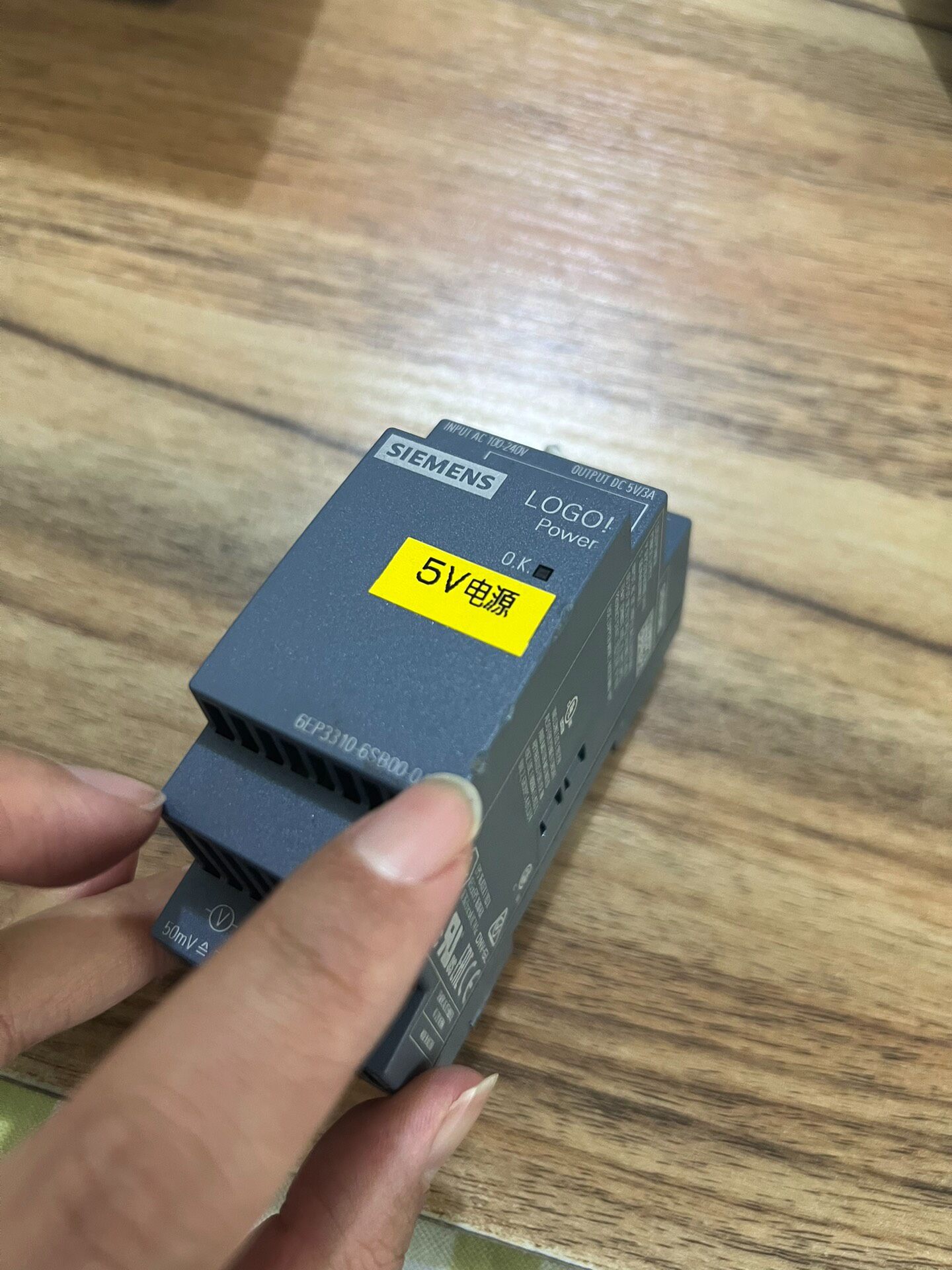 Siemens 6EP3310-6SB00-0AY0 Источник питания 3
