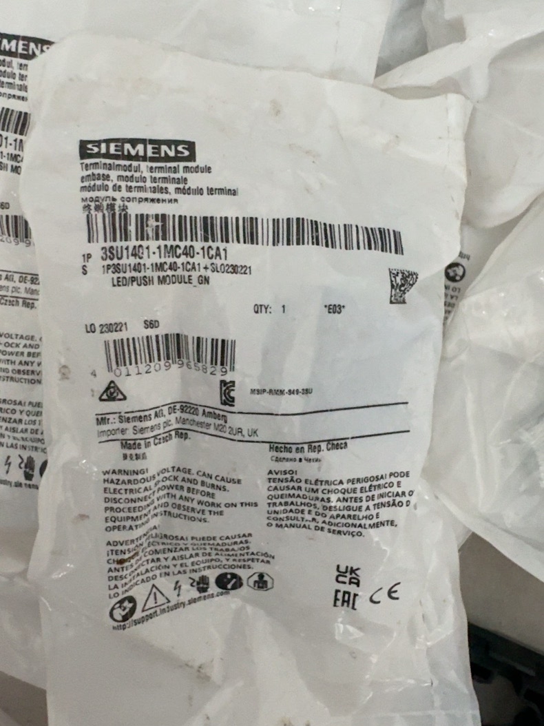 Siemens 3SU1401-1MC40-1CA1 Модуль