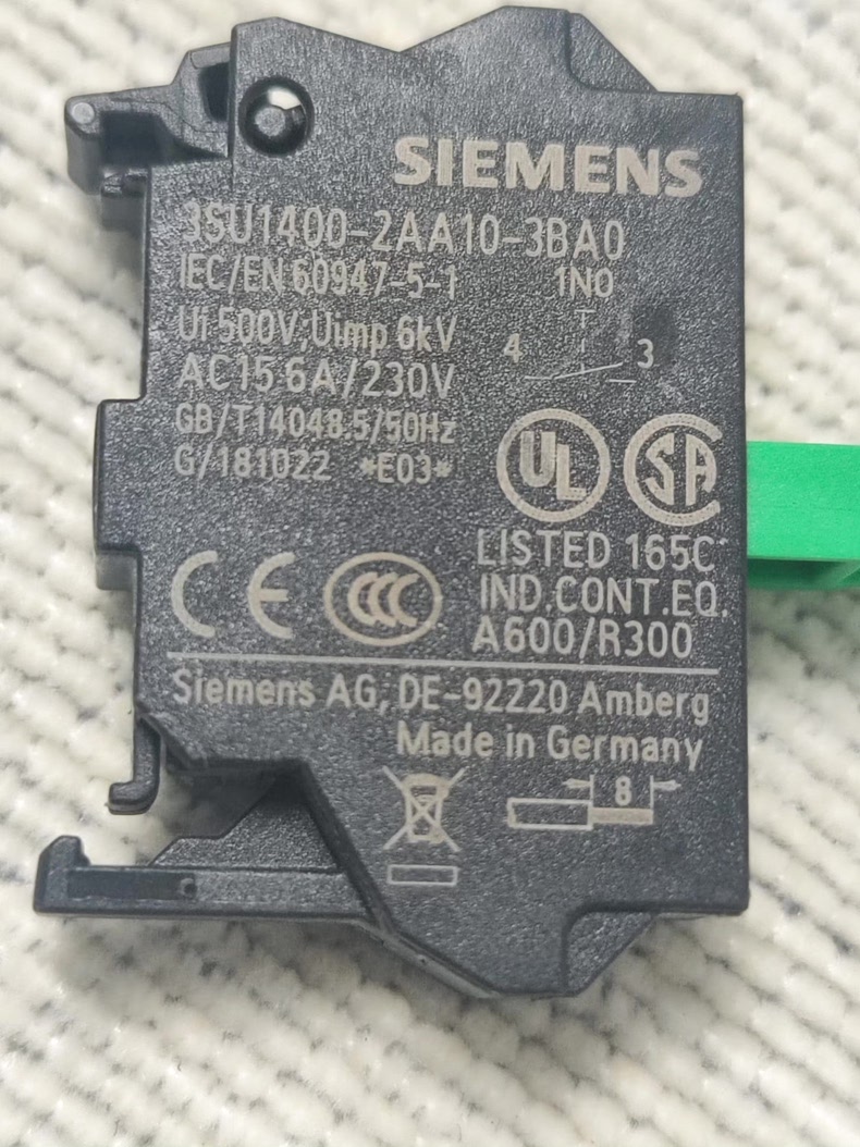 Siemens 3SU1400-2AA10-1MA0 Модуль
