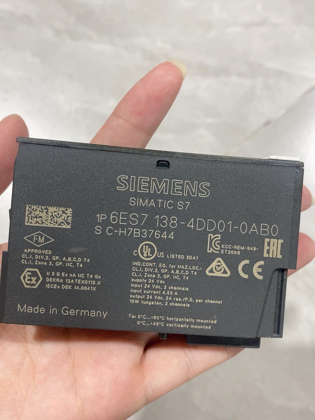 Siemens 6ES7138-4DD01-0AB0 Модуль ET-200