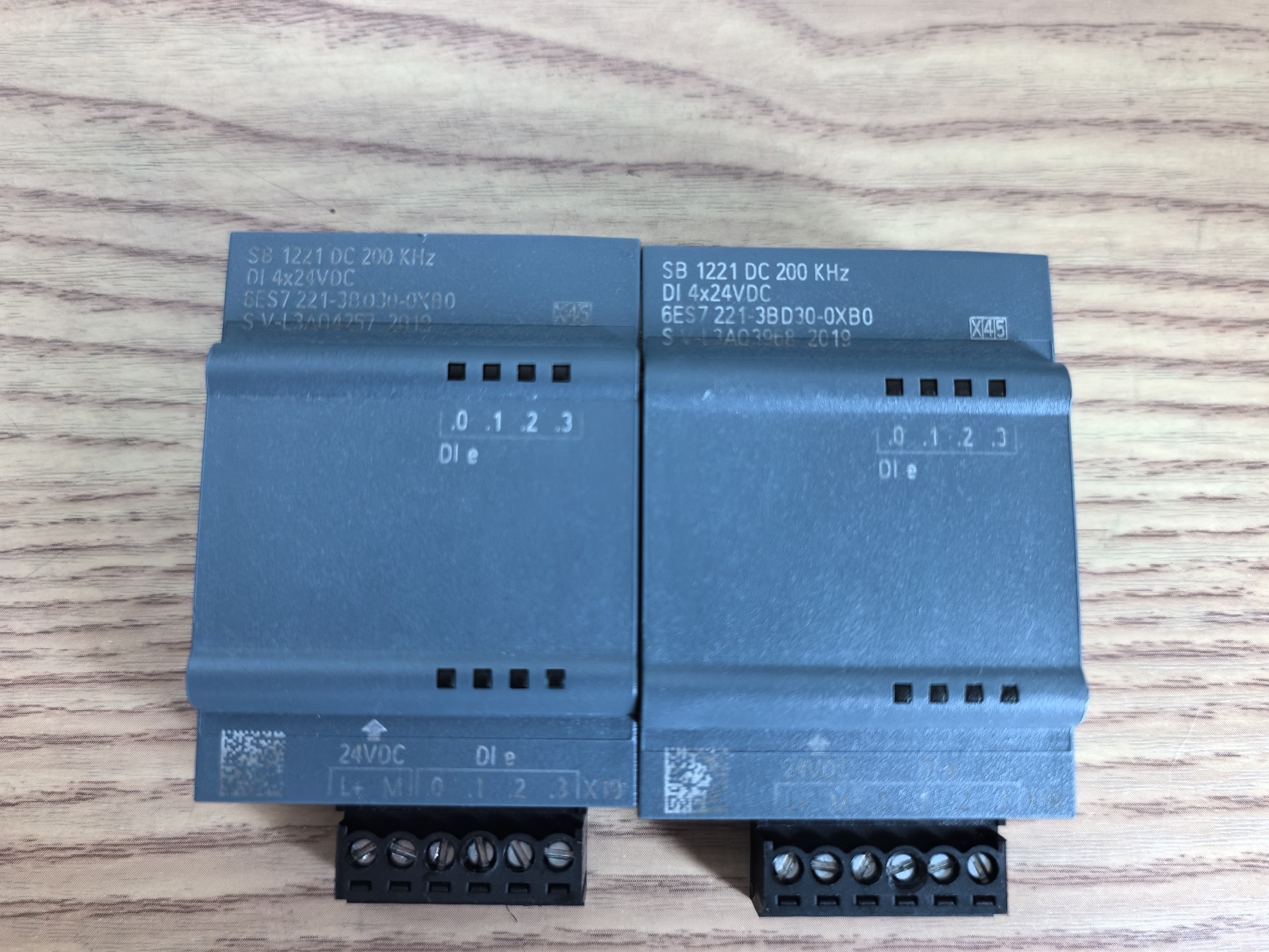 Siemens 6ES7221-3BD30-0XB0 Модуль S7-1200