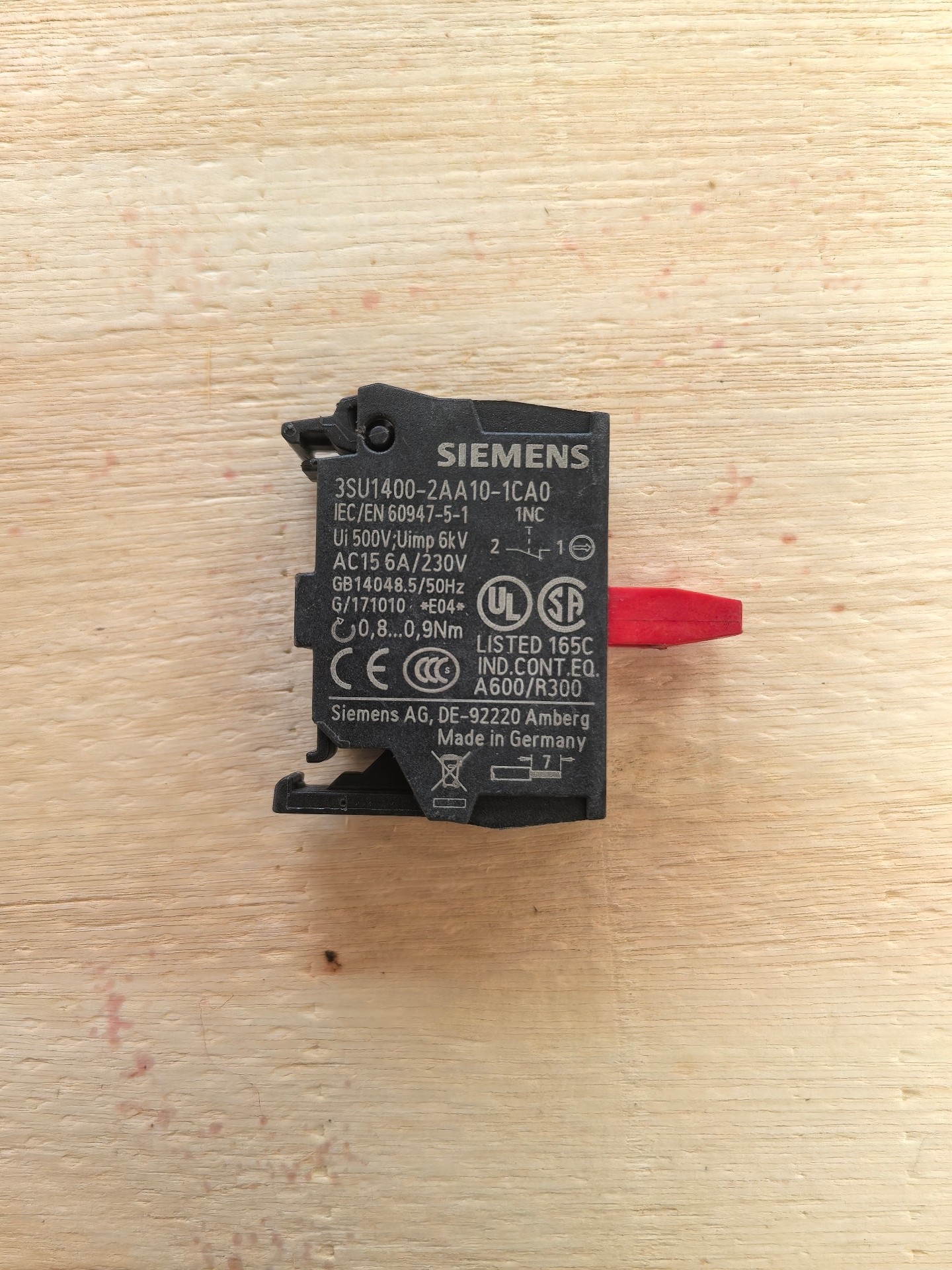 Siemens 3SU1400-2AA10-1CA0 Модуль