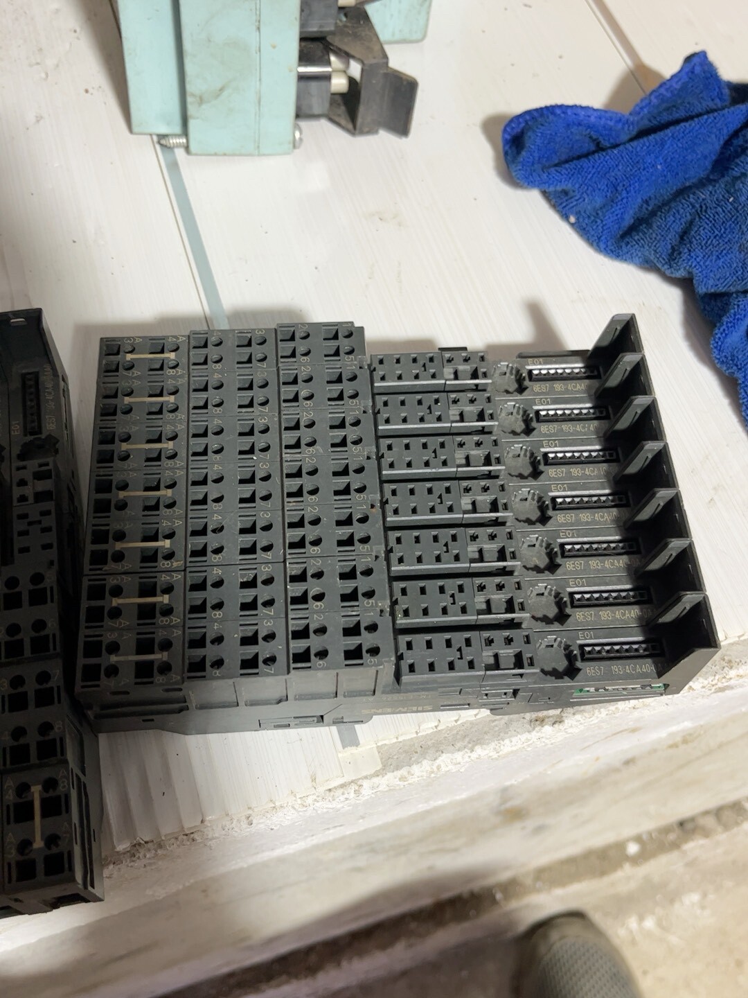 Siemens 6ES7193-4CA40-0AA0 Модуль ET-200