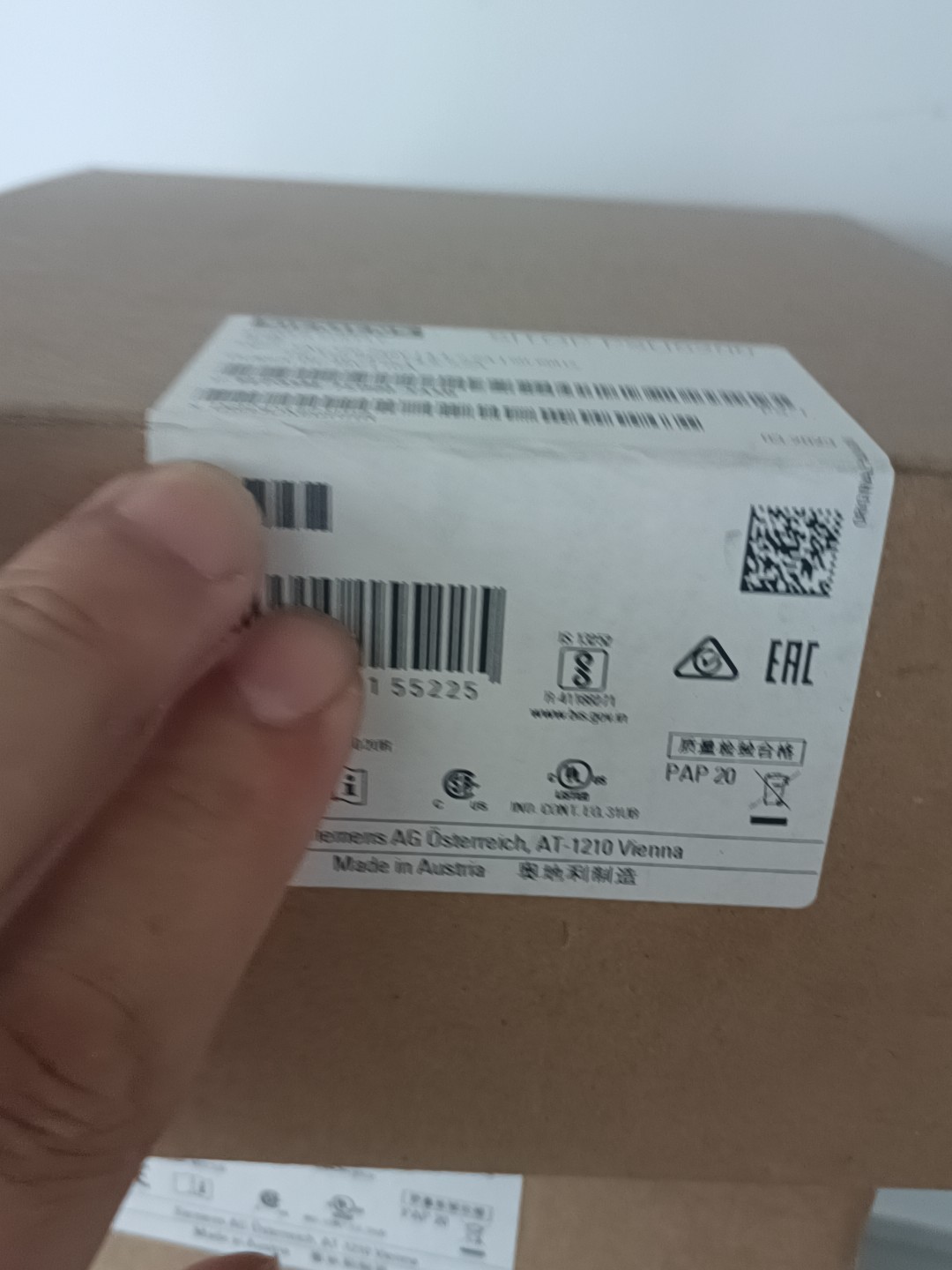Siemens 6EP3346-7SB00-3AX0 Источник питания переменного тока 2