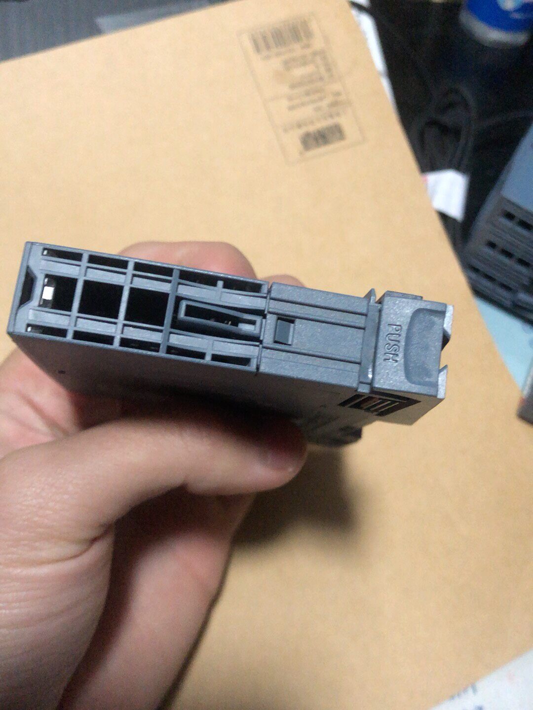 Siemens 6ES7131-6BH01-0BA0 Модуль ET-200 5
