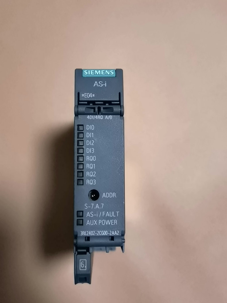 Siemens 3RK2402-2CG00-2AA2 Модуль 5