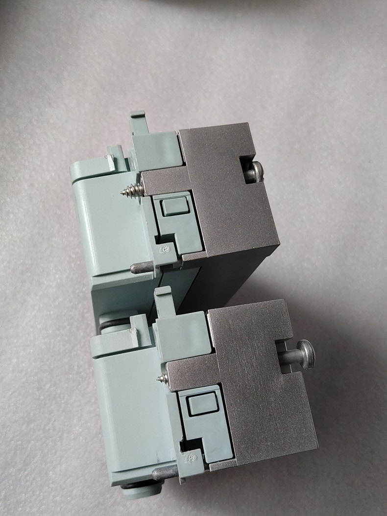 Siemens 6ES7194-4CB50-0AA0 Модуль ET-200 6