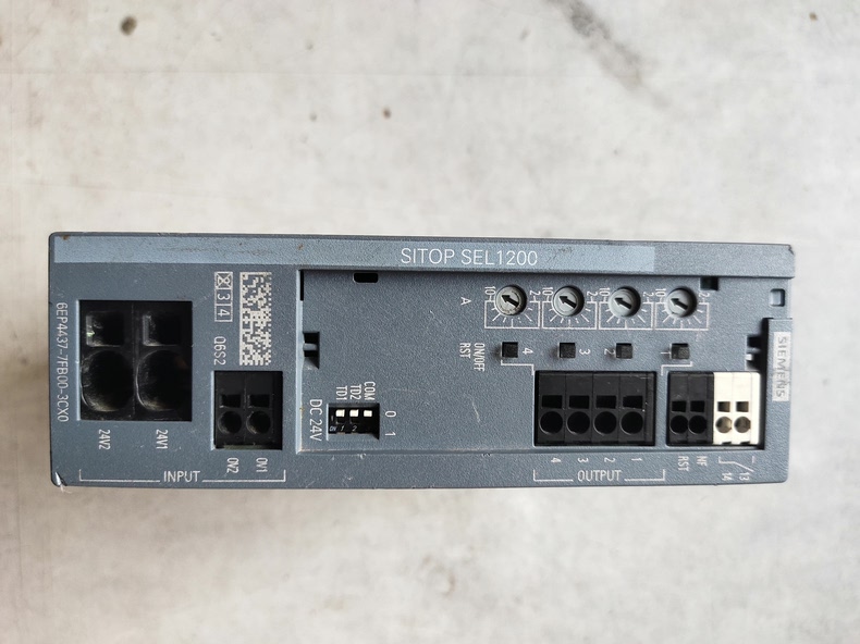 Siemens 6EP4437-7FB00-3CX0 Модуль