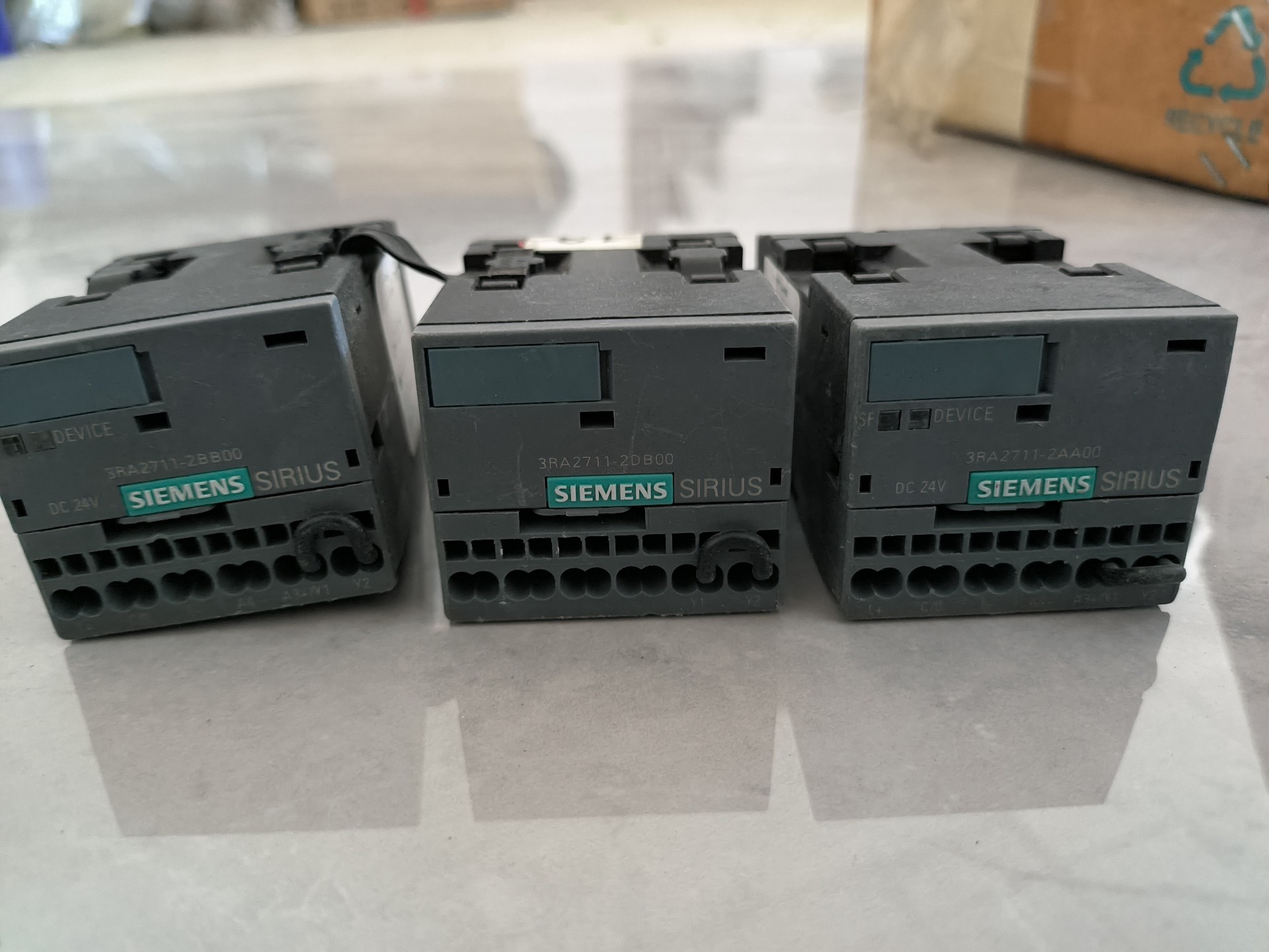 Siemens 3RA2711-2AA00 Модуль