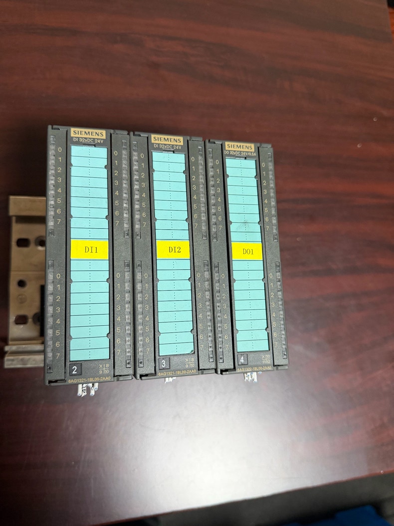 Siemens 6AG1321-1BL00-2AA0 Модуль S7-300
