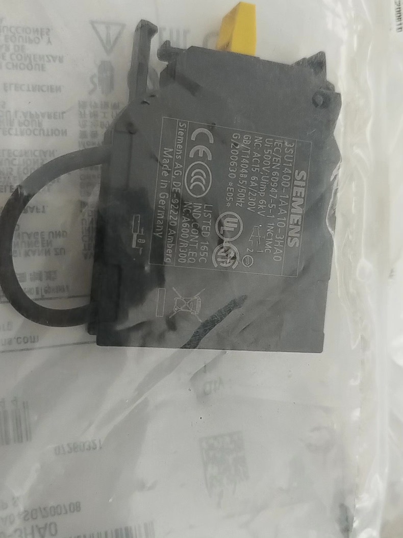 Siemens 3SU1400-1AA10-3HA0 Модуль