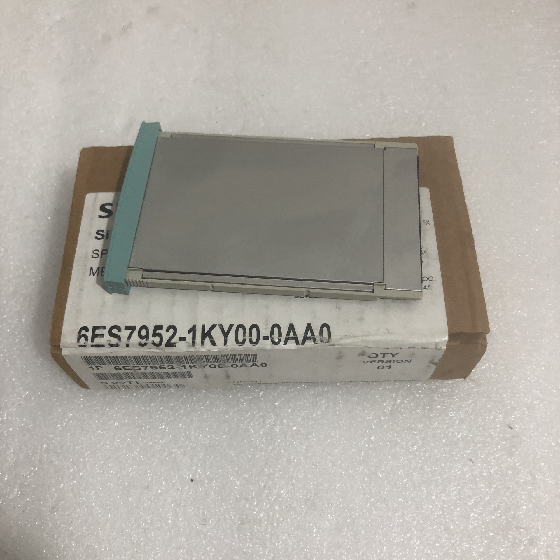 Siemens 6ES7952-1KY00-0AA0 Модуль S7-400 3