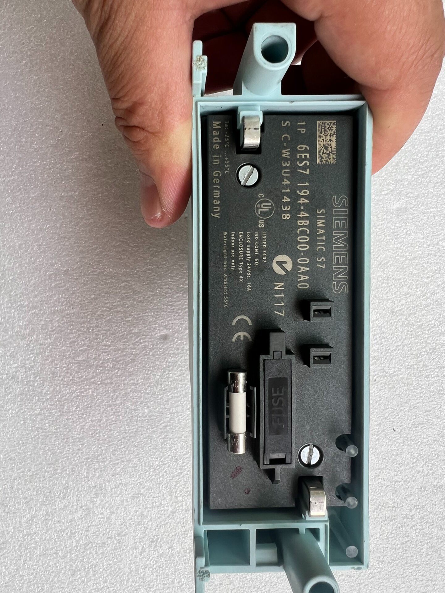 Siemens 6ES7194-4BC00-0AA0 Модуль ET-200