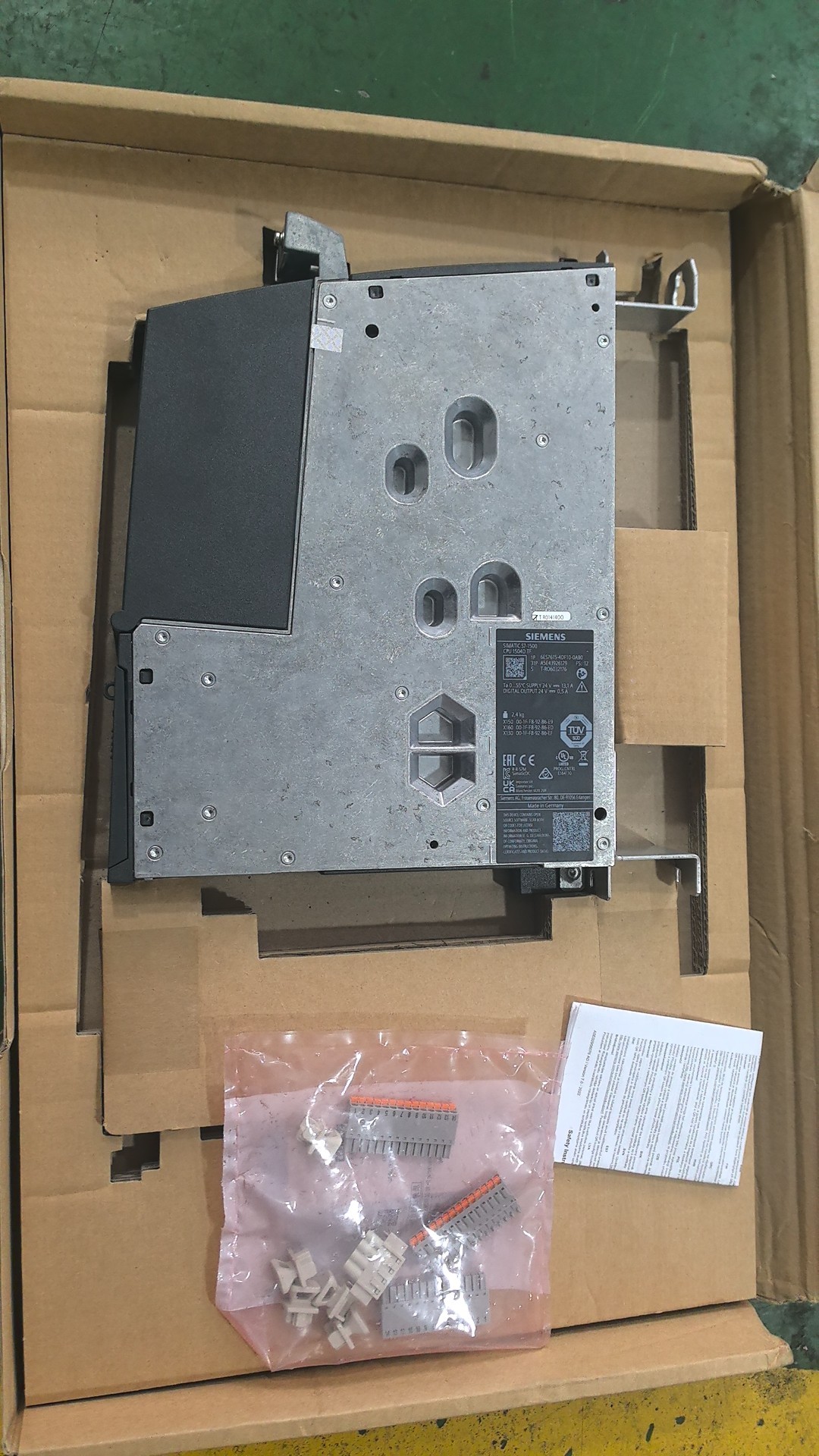 Siemens 6ES7615-4DF10-0AB0 SIMATIC S7-1500