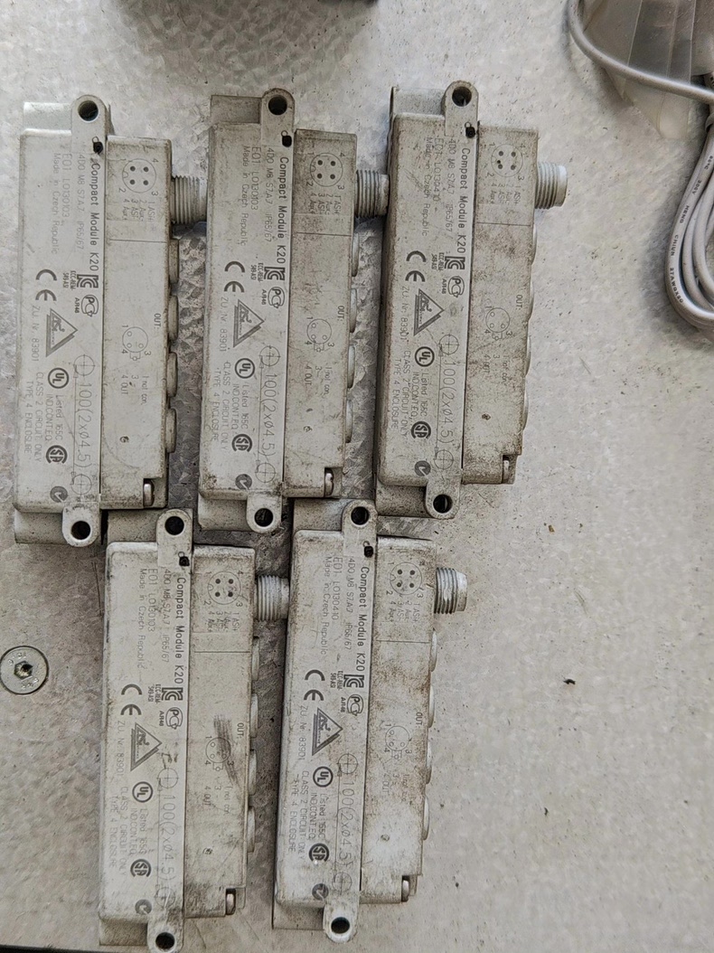 Siemens 3RK2100-1CT30-0AA3 Модуль 2