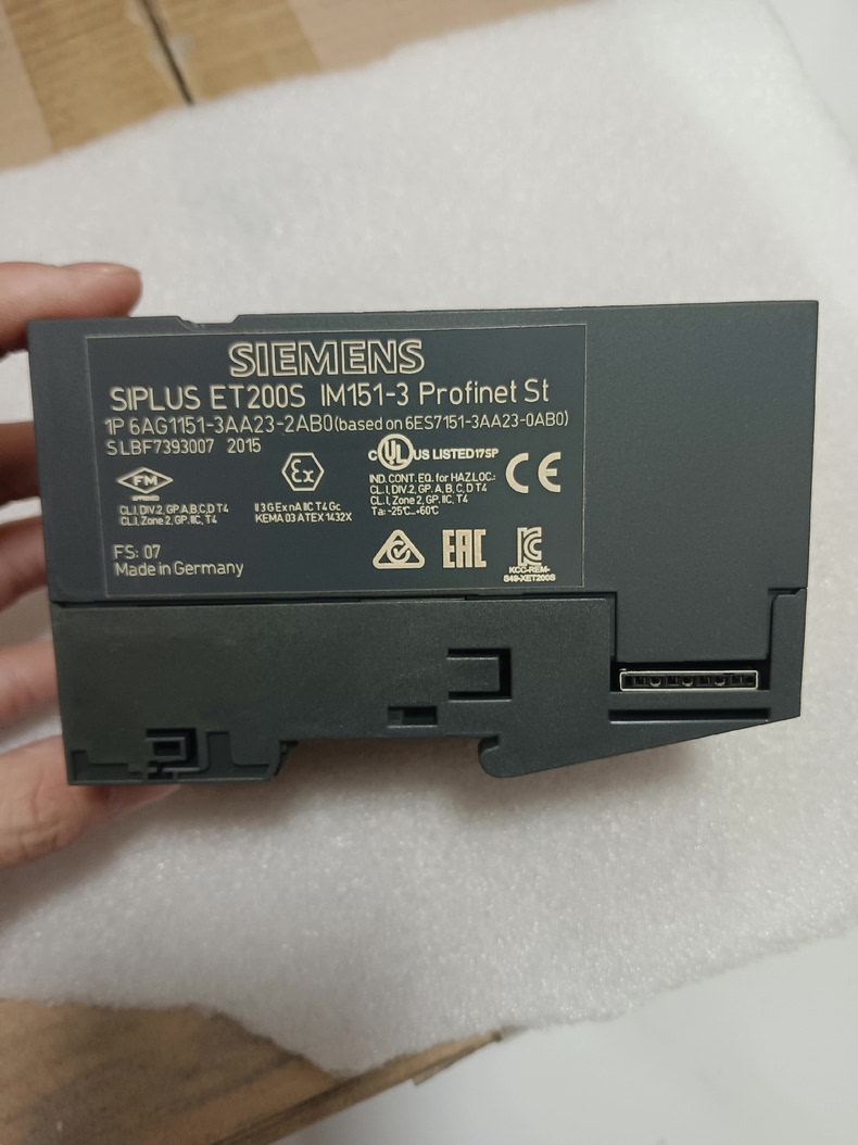 Siemens 6AG1151-3AA23-2AB0 Модуль ET-200