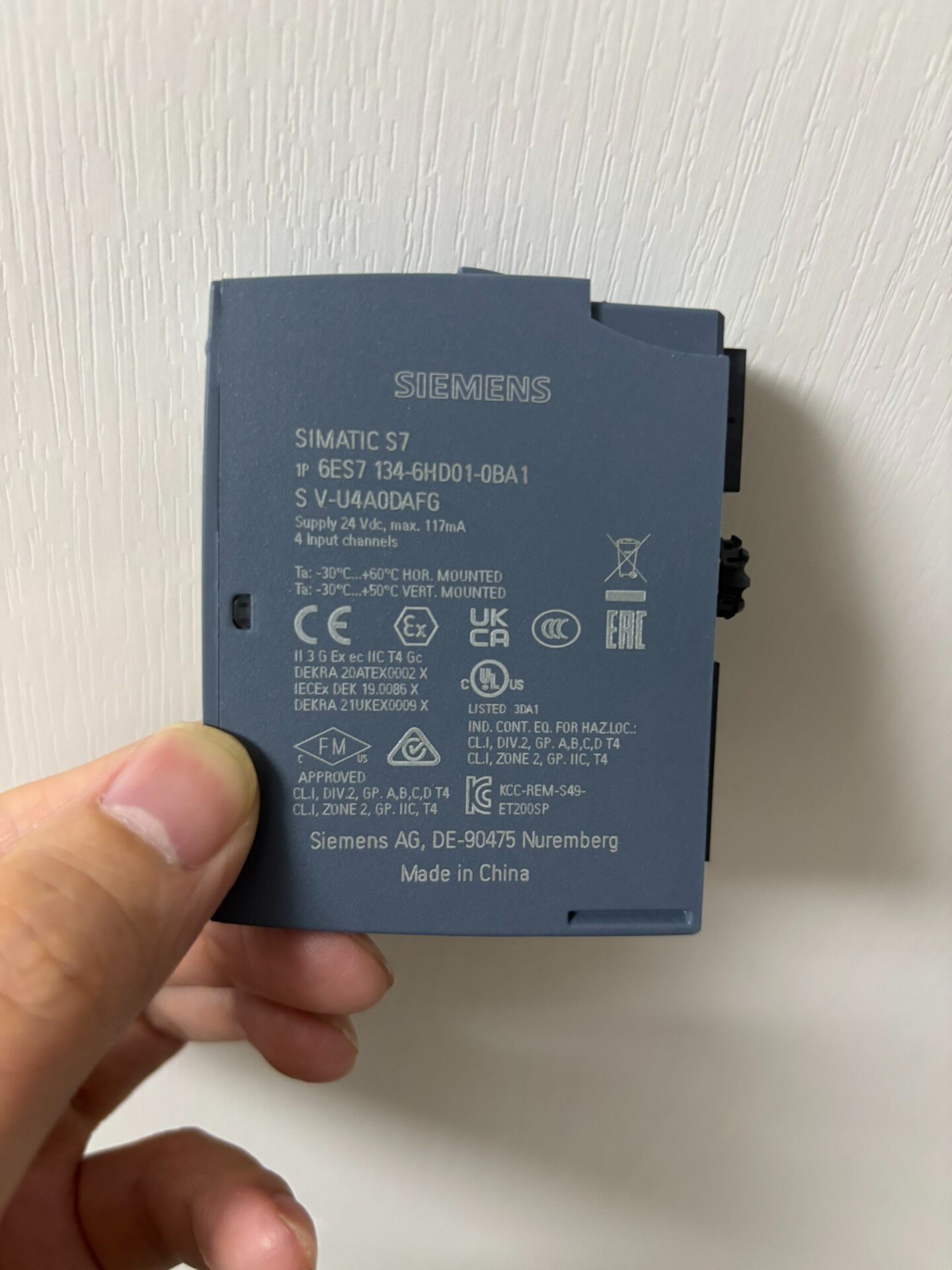 Siemens 6ES7134-6HD01-0BA1 Модуль ET-200