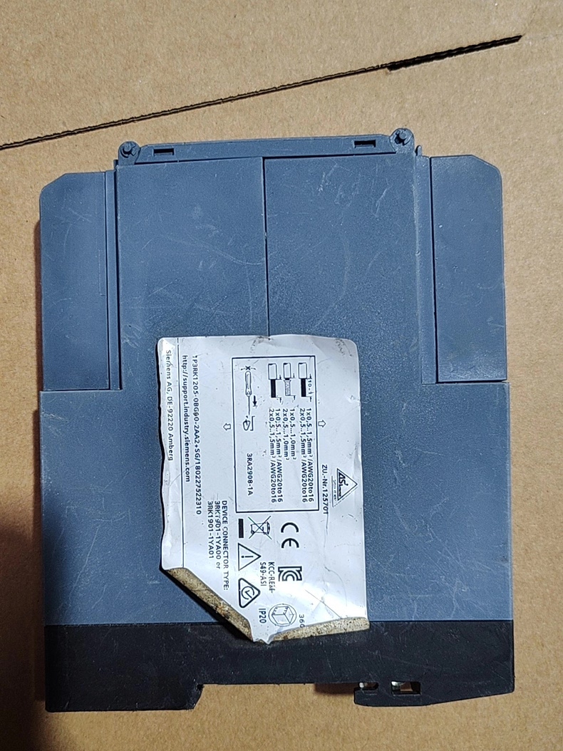 Siemens 3RK1205-0BG00-2AA2 Модуль 4
