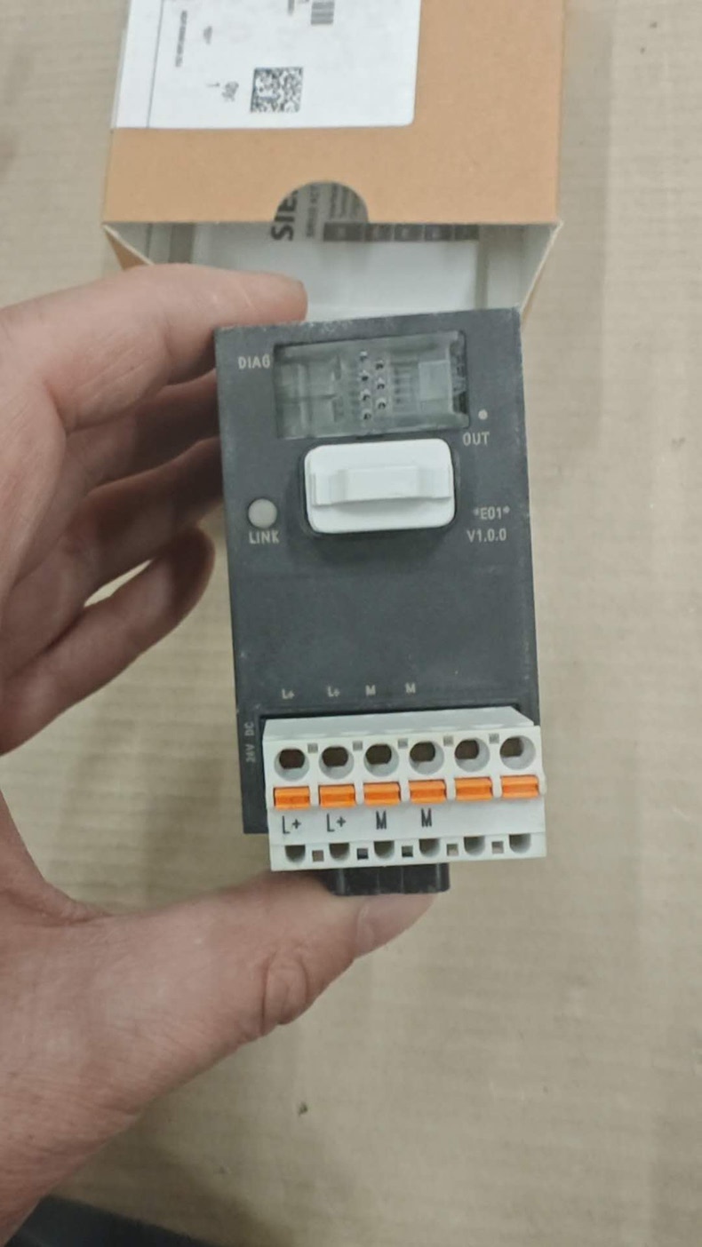 Siemens 3SU1400-1LK10-3AA1 Модуль